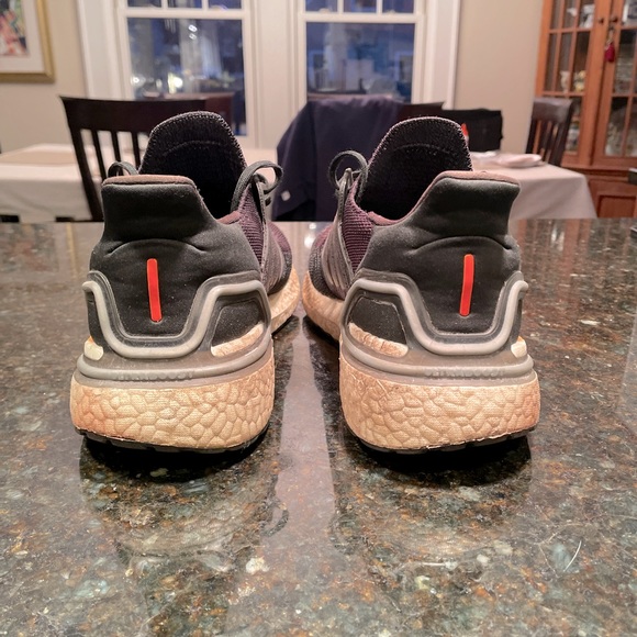 Ultraboost sneakers, size 9 Pre- owned in as shown condition - Picture 2 of 3